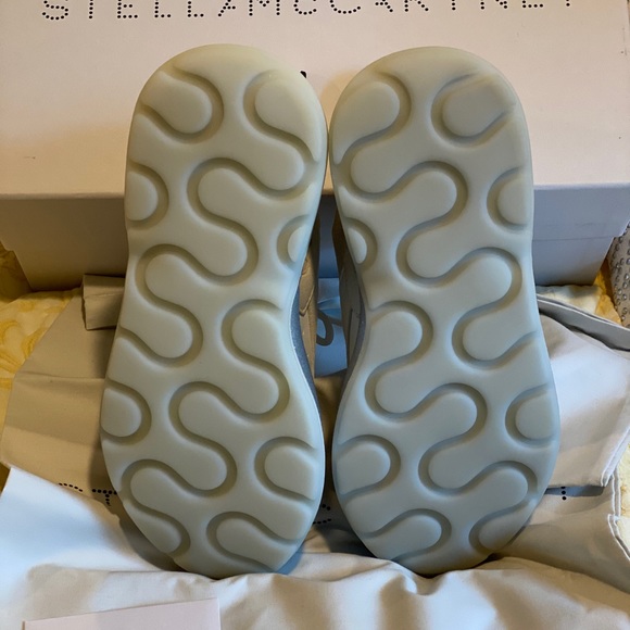❤️Stella McCartney Women's Low-Top Sneakers NWT - Picture 8 of 16